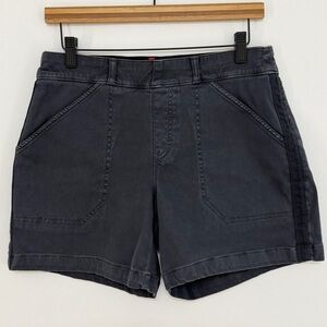 Spanx Women's Stretch Twill Shorts Washed Black Size Medium